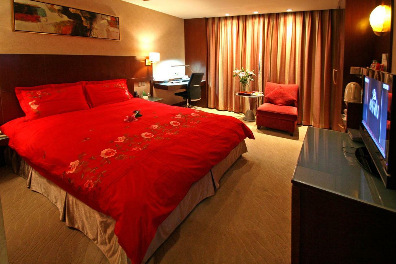 Jinling Danyang Hotel Exterior photo